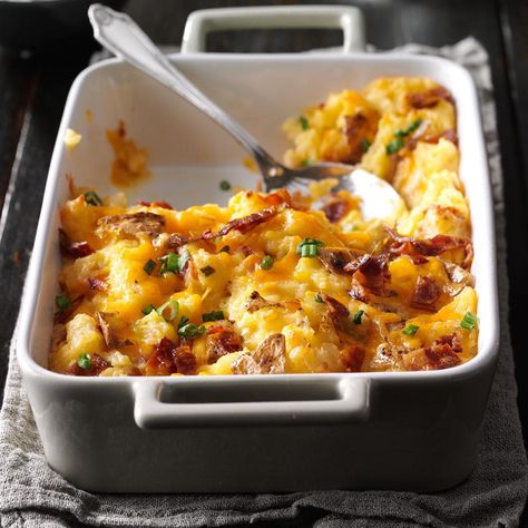 Creamy, cheesy and loaded with bacon, this comforting casserole immediately makes guests feel at home. —Cyndy Gerken, Naples, Florida Healthy Potato Casserole, Potato Casserole Recipes, Twice Baked Potato Casserole, Baked Mashed Potatoes, Healthy Potato, Twice Baked Potato, Twice Baked Potatoes Casserole, Baked Potato Casserole, Creamed Potatoes