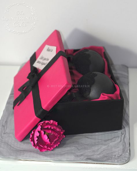 Lingerie Packaging, Lingerie Cake, Lingerie Box, Box Birthday Cake, Box Regalo, Bachelorette Cake, Wedding Gift Pack, Luxury Wedding Cake, Birthday Cakes For Women