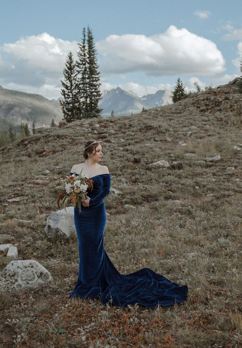 Blue Velvet Wedding Dress, Gold Maternity Dresses, Velvet Wedding Dress, Blue Wedding Dress, Winter Bridesmaids, Winter Bridesmaid Dresses, Velvet Wedding, Sentimental Wedding, Mountain Top Wedding