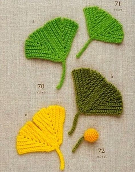 Feuilles colorées et leurs grilles gratuites !                                                                                                                                                      Plus Caron Yarn, Poncho Crochet, Crochet Plant, Crochet Leaves, Loom Pattern, Loom Bands, Freeform Crochet, Crochet Motifs, Crochet Flower Patterns