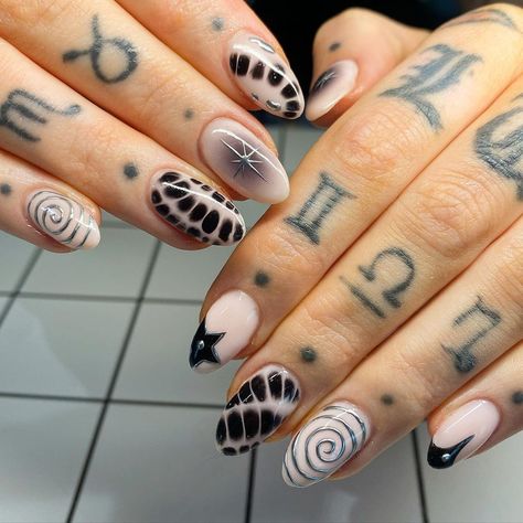 Natasha | Monochrome Mix and match ✨🖤 | Instagram Nail Inspo Creative, Easy Grunge Nails, Funky Purple Nails, Heavy Metal Nail Art, Renee Rapp Nails, Cyberpunk Nail Art, Punk Nails Designs, Edgy Nails Grunge Short, Mix And Match Nails Design