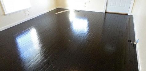 Wood floor painted a darker color; nice set of instructions for painting wooden floors. Best Paint For Wood, Painted Wooden Floors, Painted Hardwood Floors, Grey Hardwood Floors, Prefinished Hardwood Floors, Wood Floor Colors, Old Wood Floors, Painted Wood Floors, Prefinished Hardwood