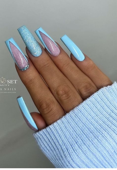 Blue Wedding Nails, Nail Square, Blue Coffin Nails, Sassy Nails, Blue Acrylic Nails, Fancy Nails Designs, Nagel Tips, Ombre Acrylic Nails, Glitter Gel Nails