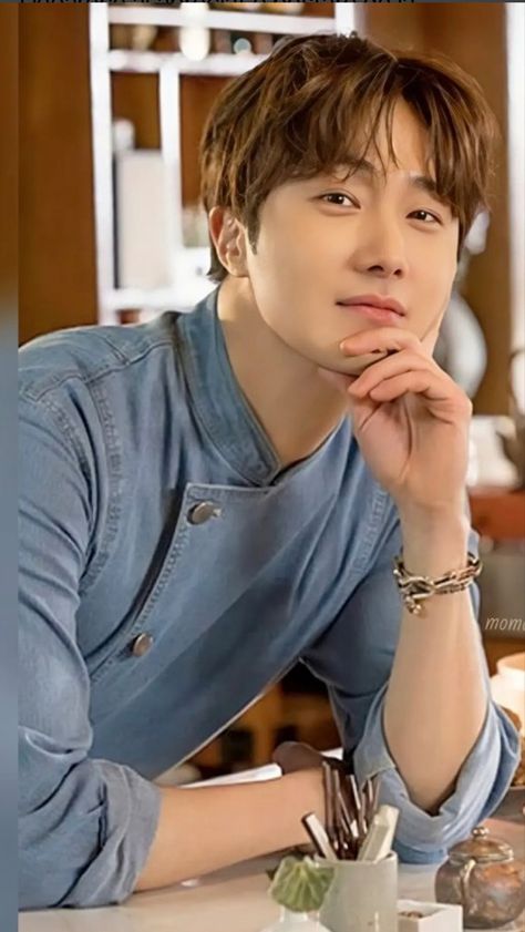 #jungilwoo Cinderella And The Four Knights, Lee Min Ho Songs, Cinderella And Four Knights, Il Woo, Jung Il Woo, Song Seung Heon, Asian Man, Hot Asian Men, Asian Drama