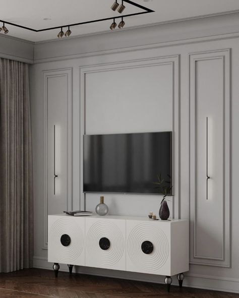 Tv Unit Molding Design, Classical Tv Wall, Tv Unit With Moulding Design, Wall Moulding Tv Unit, Neoclassical Interior Design Tv Wall, Tv Unit Neoclassical, Tv Wall Neoclassic, Tv Unit Bedroom, Modern Classic Living Room