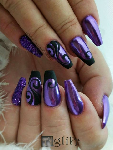 Anti Valentines Day Nails Nail Art Designs, Purple Chrome Nail Art Designs, Acrylic Dark Nails, Purple Nail Chrome, Black Purple Nails Ideas, Purple Chrome Gel Nails, Dark Purple Wedding Nails, Purple Crome Nails Design, Royal Purple Nails Design