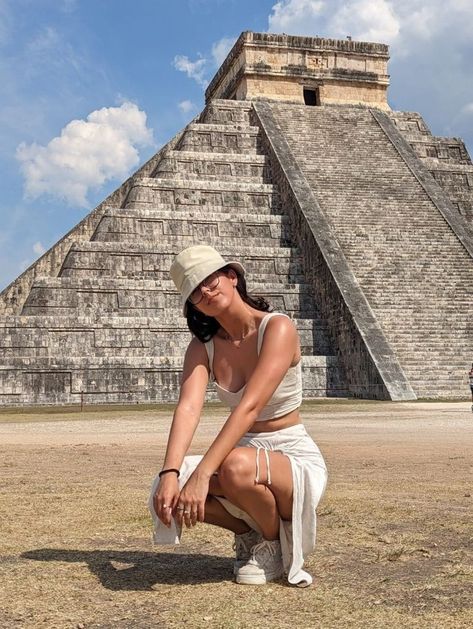 Mayan Ruins Outfit, Playa Del Carmen Mexico Outfits, Chichen Itza Outfit, Cancun Photoshoot, Cancun Mexico Pictures, Cancun Mexico Outfits, Cancun Photos, Mexico Pictures, Foto Inspo