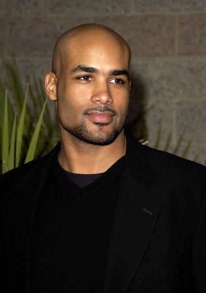 Boris Kodjoe (1973- ) is an Austrian-American actor. He was on the American television show “Soul Food”. His father is from Ghana, his mother from Germany. Boris Kodjoe, Omari Hardwick, Shaved Heads, Bald Man, Black Actors, Bald Men, It's Raining, Jason Momoa, Beard Styles