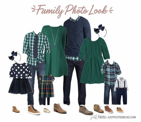 Christmas Outfits For Family Pictures, Family Christmas Pictures Outfits, Family Pictures What To Wear, Family Photo Outfits Winter, Christmas Pictures Outfits, Fall And Christmas, Winter Family Photos, Christmas Card Pictures, Fall Family Photo Outfits