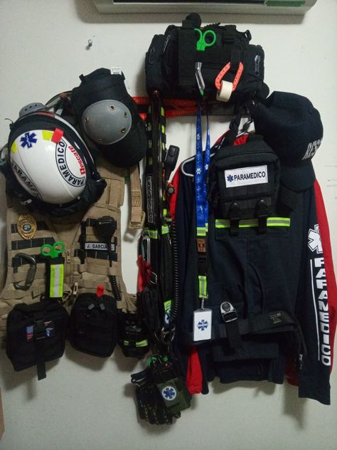 Emt Gear, Emt Bag, Flight Paramedic, Tactical Medic, Fire Gear, Edc Backpack, Combat Medic, Emt Paramedic, Tech Bag