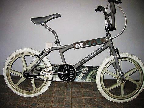 Dyno BMX Dyno Bmx Old School, Gt Bicycles, Gt Bmx, Bicycle Frames, Bmx Freestyle, Bicycle Design, Bmx Bikes, Bmx, Old School