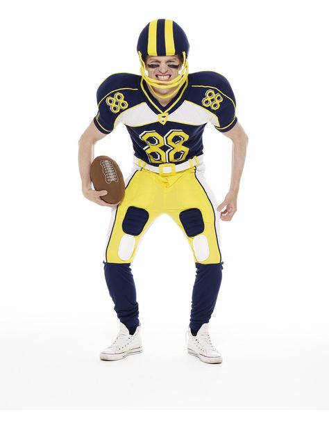 Mens American Football Player Fancy Dress Costume Inc Helmet Ball Football Player Halloween Costume, Football Player Halloween, Football Chants, Football Player Costume, Girl Football Player, Character Costume Design, Football Costume, Football Outfit, Boys Costumes