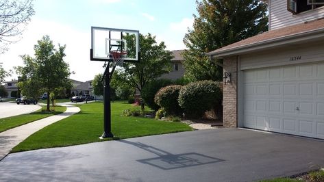 Tom Z's Pro Dunk Silver Basketball System on a 35x18 in Orland Hills, IL - Traditional - Garden - Chicago - by Pro Dunk Hoops | Houzz AU Basketball Hoop Driveway Front Yards, Basketball Hoop Driveway, Blacktop Driveway, Outdoor Sports Court, Basketball Court Backyard, Backyard Basketball, Hoops Basketball, Basketball Systems, Basketball Plays