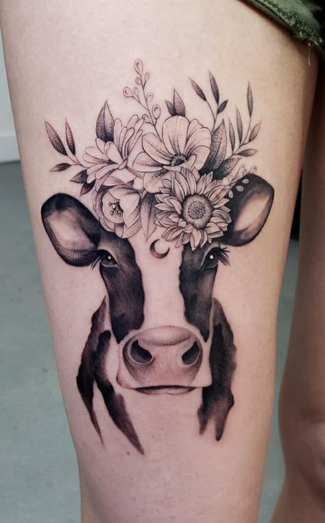 Cow Skull Tattoos, Thigh Tattoos For Women, Upper Thigh Tattoos, Skull Tattoo Flowers, Side Thigh Tattoos, Cute Thigh Tattoos, Rose Tattoo Thigh, Girl Thigh Tattoos, Cow Tattoo