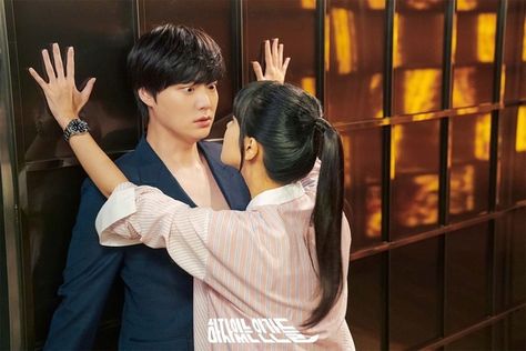 Cha In Ha, Love With Flaws, Detective Movies, Kim Tae Hyung, Movie Kisses, Oh Yeon Seo, Famous Detectives, Ahn Jae Hyun, Korean Drama Romance