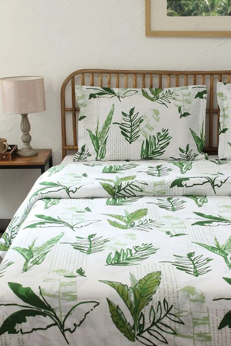 Cotton Print Double Duvet Cover - Off-white double duvet cover with green leaf printed motifs Printed Bedsheets, Designer Bed Sheets, Green Autumn, Green Leaf Print, Double Duvet Covers, Double Duvet, Cotton Bedsheets, Luxury Sale, Bed Set