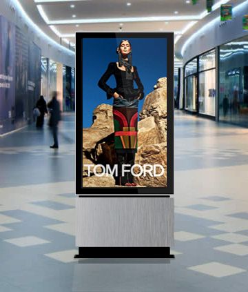 Interactive touchscreen double sided digital signage mall totem with stylish aluminum design. Available in 55" and 65" display size. Interactive Screen, Signage Wayfinding, Totem Design, Digital Signage Displays, Digital Advertising Design, Coolest Gadgets, Classic Furniture Design, Digital Light, Mall Design