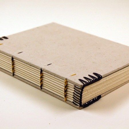 Coptic Stitch, Bookbinding Tutorial, Book Binding Diy, Binding Tutorial, Stitch Book, Handmade Notebook, Sewing Book, Handmade Book, Handmade Journals