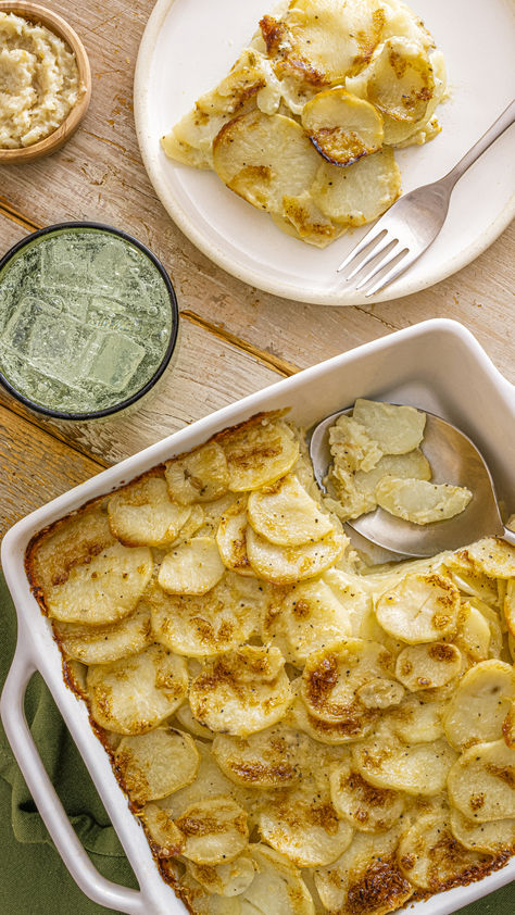 Everyone loves Scalloped potatoes, what better way to make it your own with this Horseradish Scalloped Potatoes receipe! Scalloped Potatoes And Ham, Potatoes Au Gratin, Soil Testing, Scalloped Potatoes, Veggie Sides, Potato Recipes, Heavy Cream, Holiday Recipes, Dinner Party