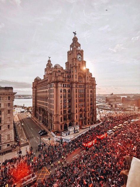 🔴 𝙰𝚗𝚏𝚒𝚎𝚕𝚍 𝚅𝚒𝚎𝚠 🔴 on Twitter: "One Great City One Great Club Liverpool @LFC… " Liverpool Fc Champions League, Liverpool Life, Liverpool Fc Team, Liverpool Football Club Wallpapers, Liverpool Champions League, Liverpool Town, Liverpool Anfield, Liverpool Champions, Liverpool Soccer