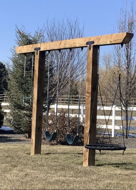 Diy Easy Playground, Diy Outdoor Balance Beam, Country Playground Ideas, Simple Playground Ideas, Adult Swingset Ideas, Backyard Swingset Play Area, Kids Zipline Backyard, Yard Swings Diy Backyard Ideas, Backyard For Teens