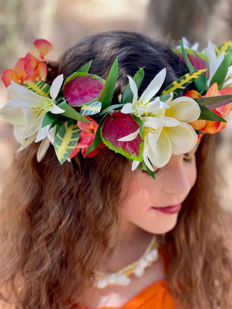 Haku Style, Hawaiian Haku, Plum Wedding Bouquet, Hawaiian Flower Crown, Wedding Cake Peach, Ti Leaf, Island Hair, Hawaiian Flower, Cymbidium Orchids