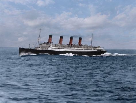 Cunard's largest (and last) four-funnelled ocean liner, the gorgeous RMS Aquitania. Cunard Ships, Real Titanic, Cunard Cruise, Titanic Ship, Cunard Line, Cruise Liner, Ocean Liner, Beyond The Sea, Bigger Boat