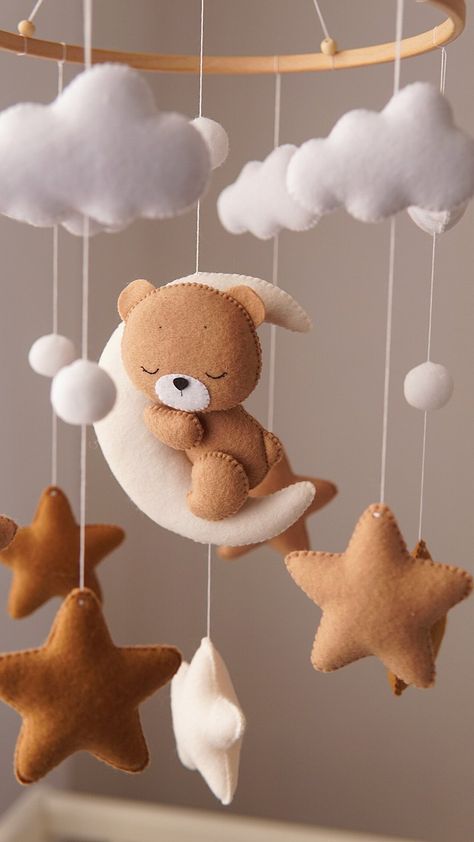 Stars Mobile, Bear Mobile, Boy Mobile, Hantverk Diy, Kids Toy Store, Diy Baby Mobile, Mobile Crib, Baby Boy Mobile, Baby Boy Nursery Decor