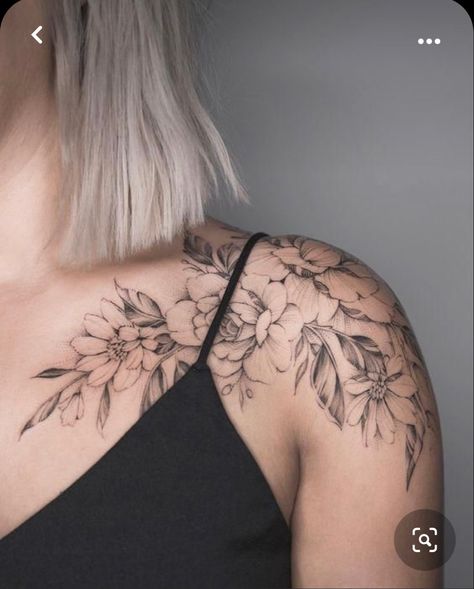 Simple Shoulder Tattoo, Shoulder Cap Tattoo, Shoulder Sleeve Tattoos, Floral Tattoo Shoulder, Flower Tattoo Shoulder, Irezumi Tattoos, Gorgeous Tattoos, Shoulder Tattoos For Women, Floral Tattoo Design