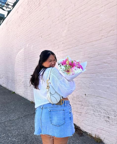 aesthetic outfit from @ laurenlicup Denim Jean Skirt, White Denim Jeans, Bags Aesthetic, Jean Skirt, White Denim, My Vibe, Pink White, Aesthetic Clothes, Plus Size