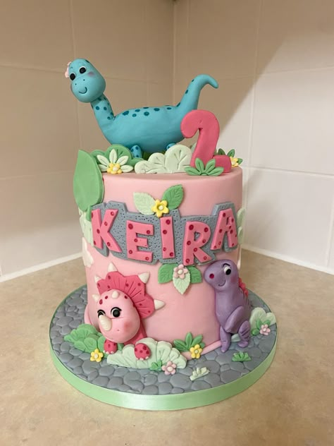 Pink And Purple Dinosaur Cake, Pink Dinosaur Birthday Cake, Girly Dinosaur Cake 3rd Birthday, Twoasaurus Birthday, Dinosaur Birthday Cake For Boys, Dinosaur Cake Girly, Dinosaur Cake For Boys, Dino Cake Ideas, Dinosaur Themed Birthday Cake