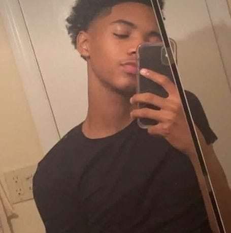 Black Boys 13-14 Age, Fine 13 Black Boys, Black Guy Catfish, Fine Brownskin Boy, Fine Black Boys 13, Fine Teenage Black Boys, Fine Boy Pictures, Cute Black Boys Teenagers, Fine Boy Black