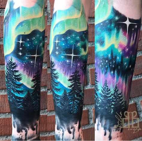 Aurora Borealis Tattoo Aurora Borealis Tattoo, Lights Tattoo, Northern Lights Tattoo, Space Tattoo Sleeve, Natur Tattoo Arm, Watercolor Tattoo Sleeve, Sky Tattoos, Nature Tattoo Sleeve, Light Tattoo