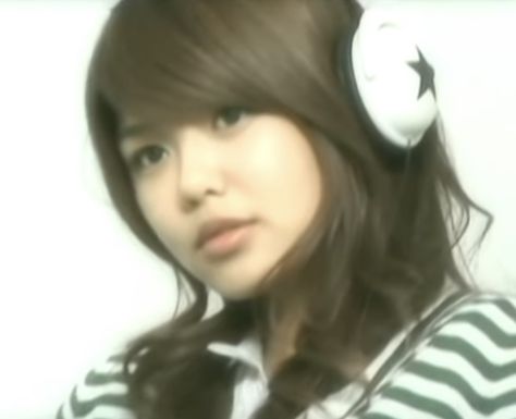 2nd Gen Kpop, Girls Generation, A Girl, Headphones, Wall, White