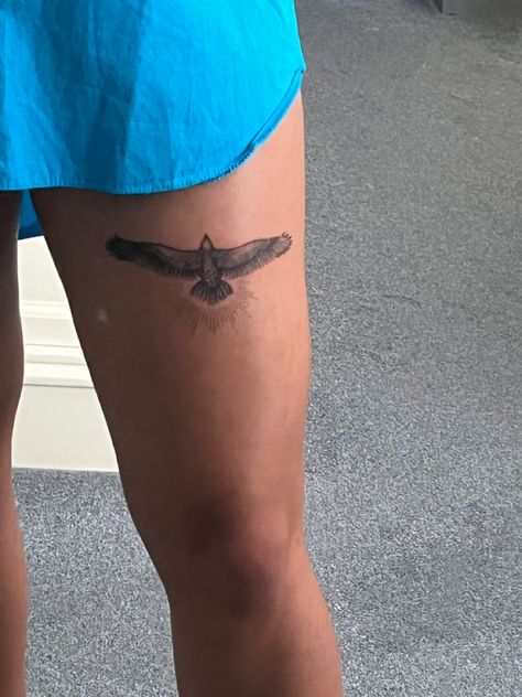 Leg tattoo, thigh tattoo, eagle Eagle Tattoo Thigh, Bird Tattoo Thigh, Eagle Thigh Tattoo, Eagle Tattoo On Leg, Lower Thigh Tattoo, Eagle Tattoo Leg, Tattoo Genou, Bird Thigh Tattoo, Bird Tattoo Leg