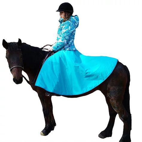 Waterproof insulated skirt for horse riding | Horse Related Gifts Insulated Skirt, Riding Skirt, Trail Horse, Maxi Skirt Winter, Wind Skirt, Women's Equestrian, Riding Habit, Winter Horse, Equestrian Helmet