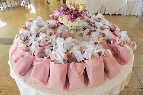 Bridal Photography Ideas, Bridal Shower Planning, Bridal Shower Photos, Wedding Shower Favors, Bridal Shower Brunch, Beach Wedding Favors, Canvas Bags, Wedding Gift Favors, Bridal Shower Party