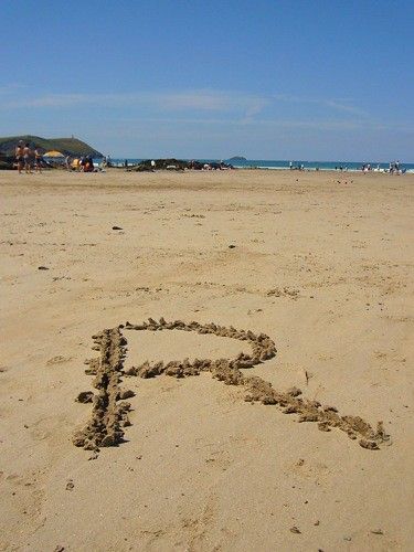 Beach R | At Polzeath Cornwall | Richard Holt | Flickr R Letter Design, R Initial, Scratchboard Art, Space Phone Wallpaper, Stylish Alphabets, Photography Pics, Shadow Photos, Emotional Photography, Cool Instagram