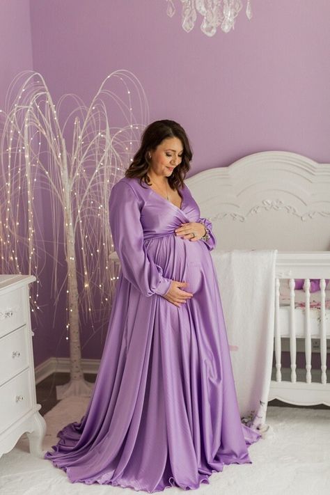 Plus size maternity photos