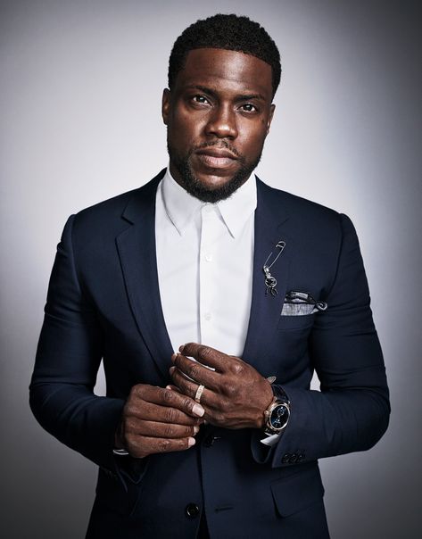 Kevin Hart Height, Kevin Hart Quotes, Famous Black People, The Comedian, Black Men Hairstyles, Black Actors, Famous Black, Kevin Hart, Black Man