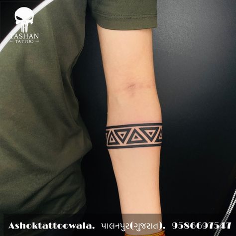 TashanTattoo
AshokTattooWala
S.20. Tirupati plaza
Opp. New bus stand
Near gd modi collage
Palanpur (gujrat)
9586697547
9687533310 Simple Arm Band Tattoo, Sk Tattoo, Hand Band Tattoo, Arch Designs For Hall, Band Tattoos For Men, Wrist Tattoo Cover Up, Arch Designs, Hand Band, Band Tattoos