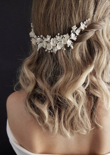 Bridal Floral Headpiece, Boho Wedding Hair, Bridal Hairstyle, Short Wedding Hair, Penteado Cabelo Curto, Bridal Headpiece, Headpiece Wedding, Bridal Hair Comb, Wedding Headpiece