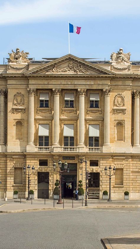 Hotel De Crillon Paris, Hotel De Crillon, France Hotel, Parisian Beauty, Luxury Hotel Design, Hotel Room Interior, Hotels In France, Luxury Lifestyle Travel, Classic Hotel