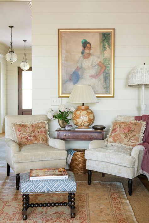 corner-living-room-seating-painting-1a114acc Grandmillenial Style Interiors, Farmhouse Decor Trends, Grand Millennial Decor, Grandmillenial Style, Grandmillennial Style, South Carolina Homes, Living Room Decor Curtains, Modern Farmhouse Decor, Formal Living Rooms