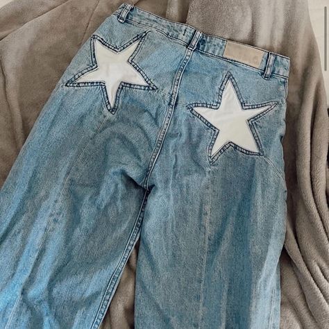 NastyGal Star Jeans Jeans With Stars On Back Pocket, Star Embroidery Jeans, Jeans Pocket Painting, Star Pocket Jeans, Star Patch Jeans, Zodiac Party, Jeans Painting, Derek Zoolander, Redone Jeans