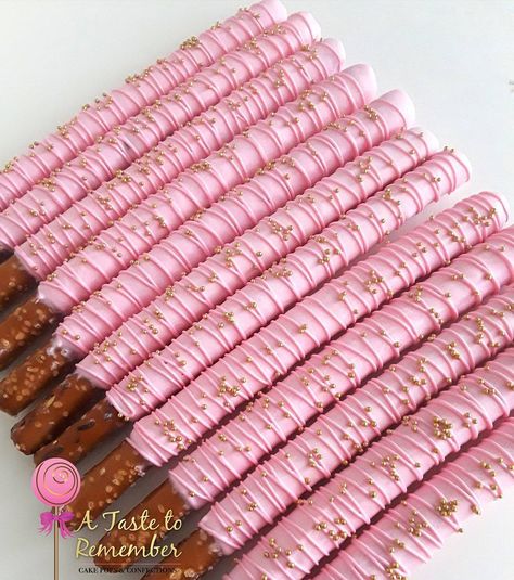 Pink and gold pretzels for a sweet sparkly party 💖💖💖 . . . #pinkandgold #allgoldeverything #goldallthethings #edibleart #princessparty #princesspretzels #cakepop #cakepops #instacakepops #instacakepop #cakepopstagram #cakepopstampa #tampacakepops #cookies #sugarcookies #decoratedsugarcookies #decoratedcookies #etsy #followme #explorepage #wilton #wiltoncakes #girly #cute #sweet #cakeboss #cakestar #chocolatecoveredpretzels #tampabaker #tampaevents Workshop Event, Sparkly Cake, Pink Cake Pops, Pink Dessert, Birthday Plans, Pink Desserts, Party Sweets, Gold Drip, Sparkly Party