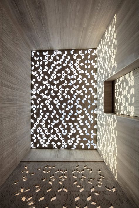 Light Design For Living Room, Home Ceiling Design, Contemporary Window, Ceiling Interior, Living Room Gold, Perforated Panel, Pitsou Kedem, Skylight Design, Jaali Design