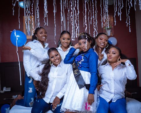 Shielar’s bridal shower #chila #bridalshowerideas #nigerianwedding #bellanaijaweddings #bridalshowerdecorations Nigerian Bridal Shower, Bridal Shower Pictures, Bride And Bridesmaid Pictures, Neutral Nail Art Designs, Gold And Burgundy Wedding, Shower Pictures, Bridesmaid Pictures, Neutral Nail, Civil Wedding Dresses