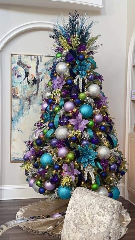 Peacock Colour Christmas Tree, Christmas Tree Themes Colors Purple, Teal Pink Purple Christmas Decor, Christmas Tree Ideas Turqoise, Teal And Purple Christmas Tree, Christmas Tree Color Ideas, Jewel Tone Christmas Tree, Peacock Christmas Decorations, Princess Tree