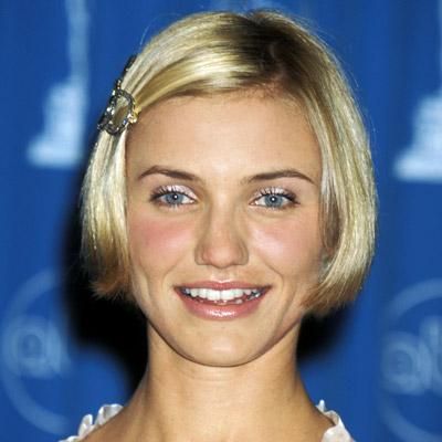 Cameron Diaz Short Hair, Cher Hair, Celebrity Bobs, Celebrity Haircuts, First Haircut, Cameron Diaz, Favorite Hairstyles, Popular Hairstyles, Photoshoot Inspiration